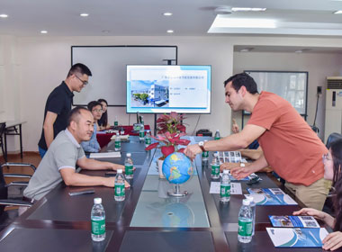 熱烈歡迎秘魯客戶蒞臨我司考察，共謀合作新篇章 ！